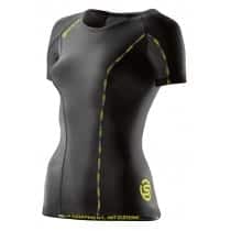 DNAmic WOMEN'S ACTIVE SHORT SLEEVE TOP