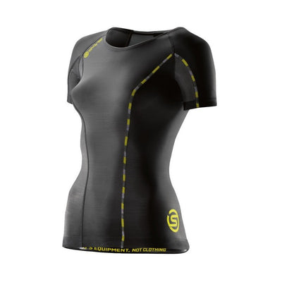 DNAmic WOMEN'S ACTIVE SHORT SLEEVE TOP