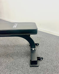 REVOLUTION RFB200 FLAT BENCH